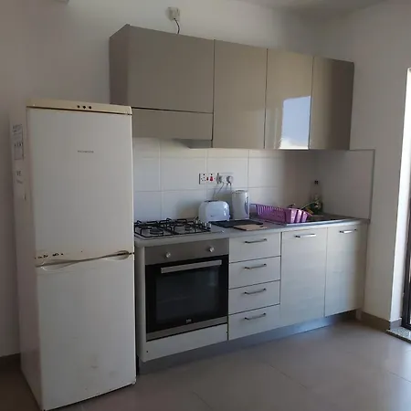 Perfect Value Apartment St. Paul's Bay Exterior photo